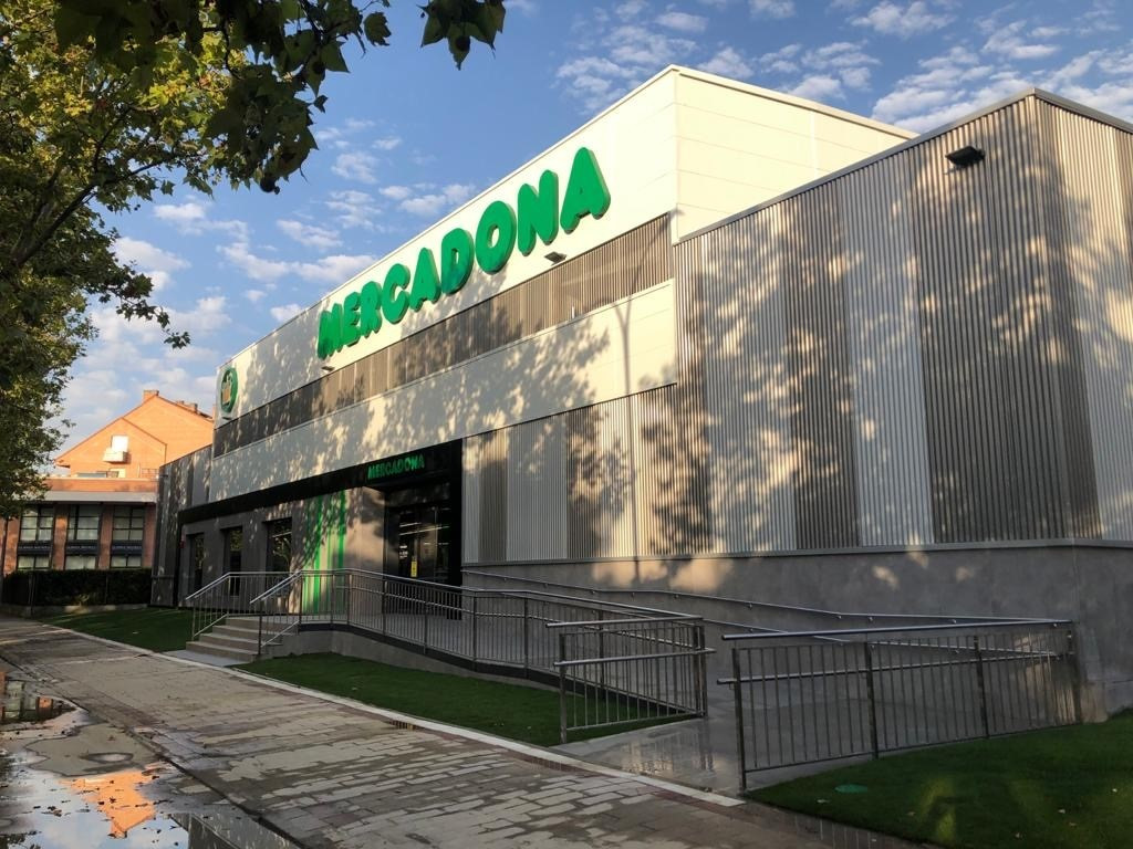 Remodelació de Mercadona de Covaresa.