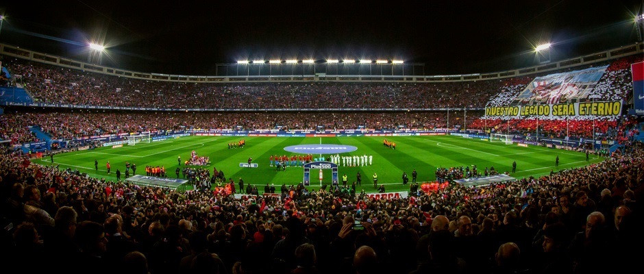 El Vicente Calderón abans d'un derbi
