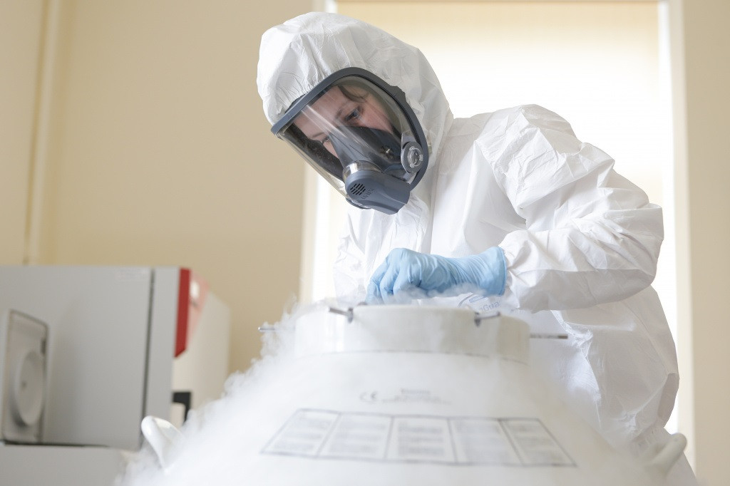 AMP.- Coronavirus.- Comencen els assajos en grups de risc de la vacuna russa