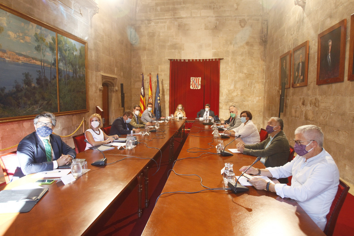 Negociació dels ERTO 'in extremis': Govern i agents socials es reuneixen mañ