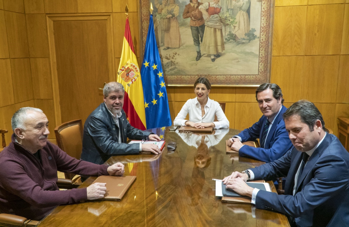 El Consell de Ministres aprovarà avui prorrogar els ERTO fins el 31 de gener