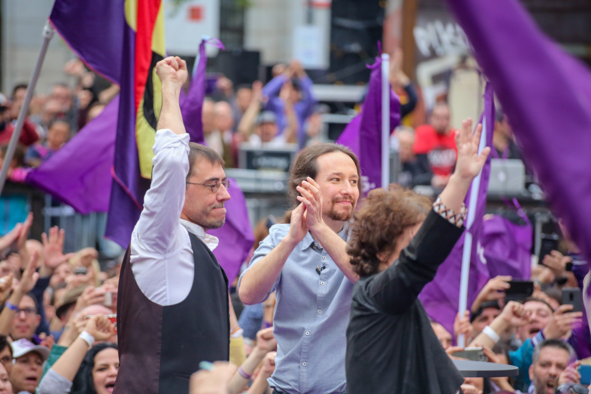 Pablo Iglesias i Juan Carlos Monedero en l'acte de precampanya de Podem a Madrid