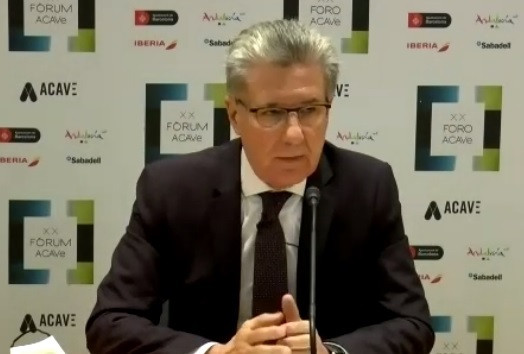 El president de l'Associació Corporativa d'Agències de Viatges Especialitzades (Acave), Martí Sarrate, en roda de premsa aquest dimecres