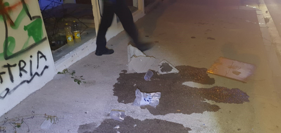Un dels botellons intervinguts per la Policia Local de Vilanova i la Geltrú (Barcelona).