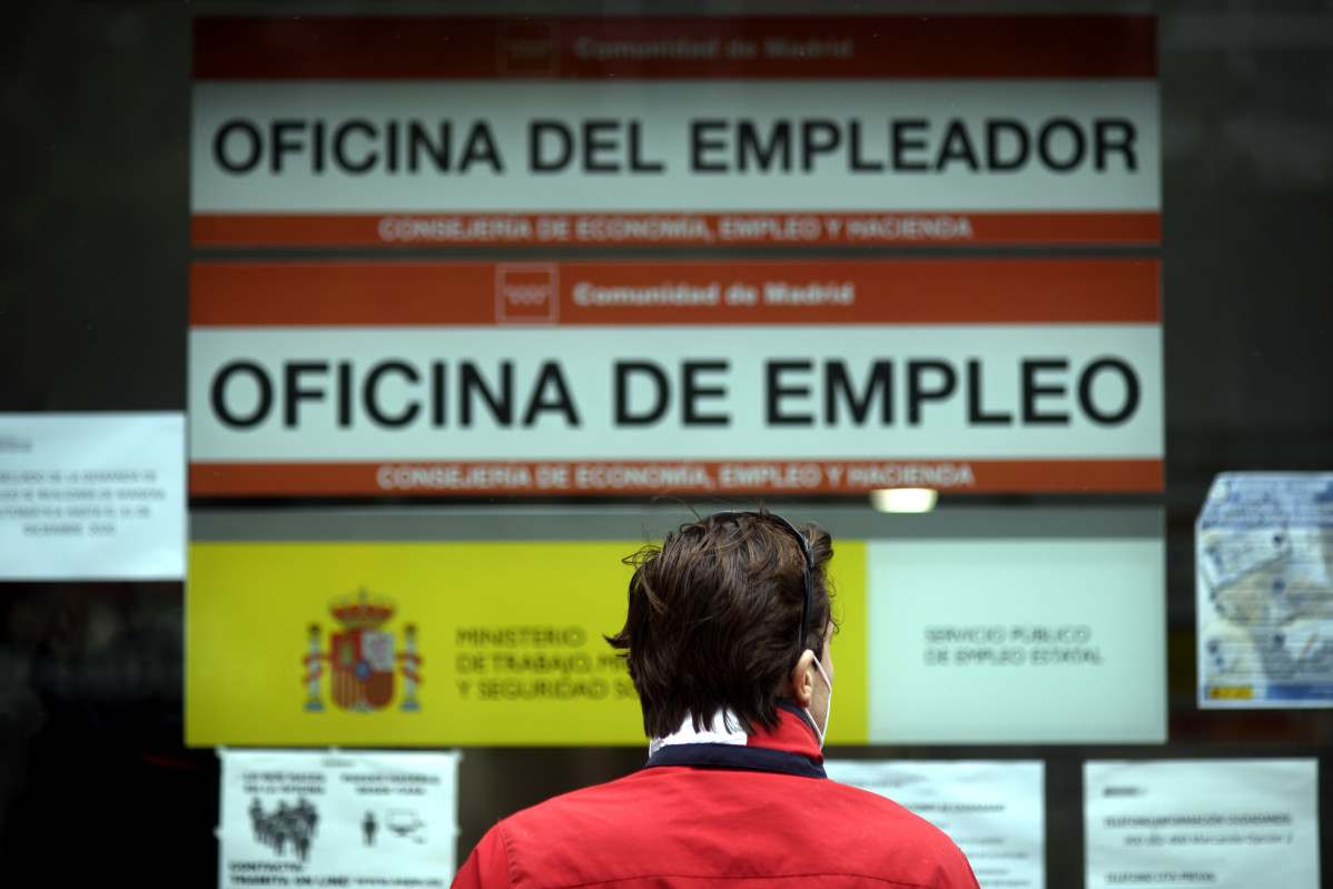 VilaWeb L'atur de l'OCDE cau a l'7,4% a l'agost