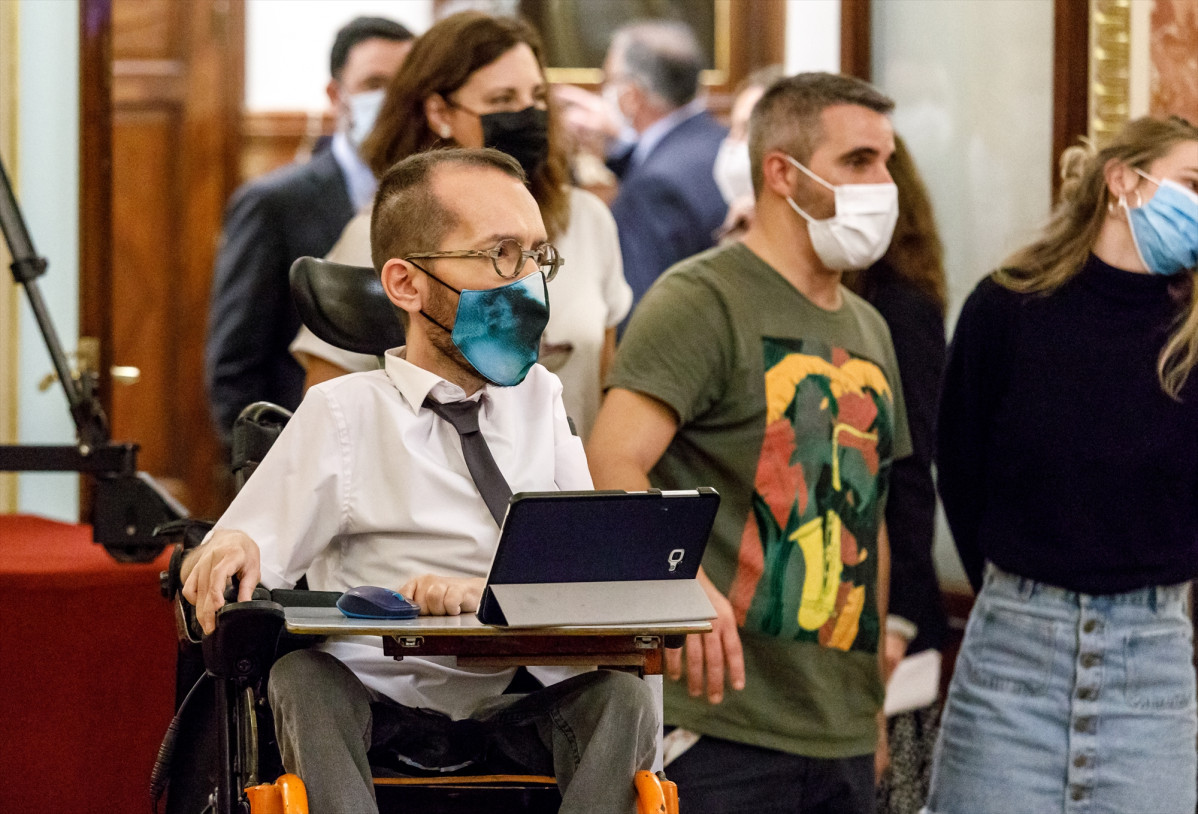 El portaveu de Unides Podem, Pablo Echenique, durant l'Homenatge a Manuel Azaña en commemoració de l'80è aniversari de la seva mort celebrat al Congrés dels Diputats, a Madrid (Espanya), a 3 de novembre de 2020.
