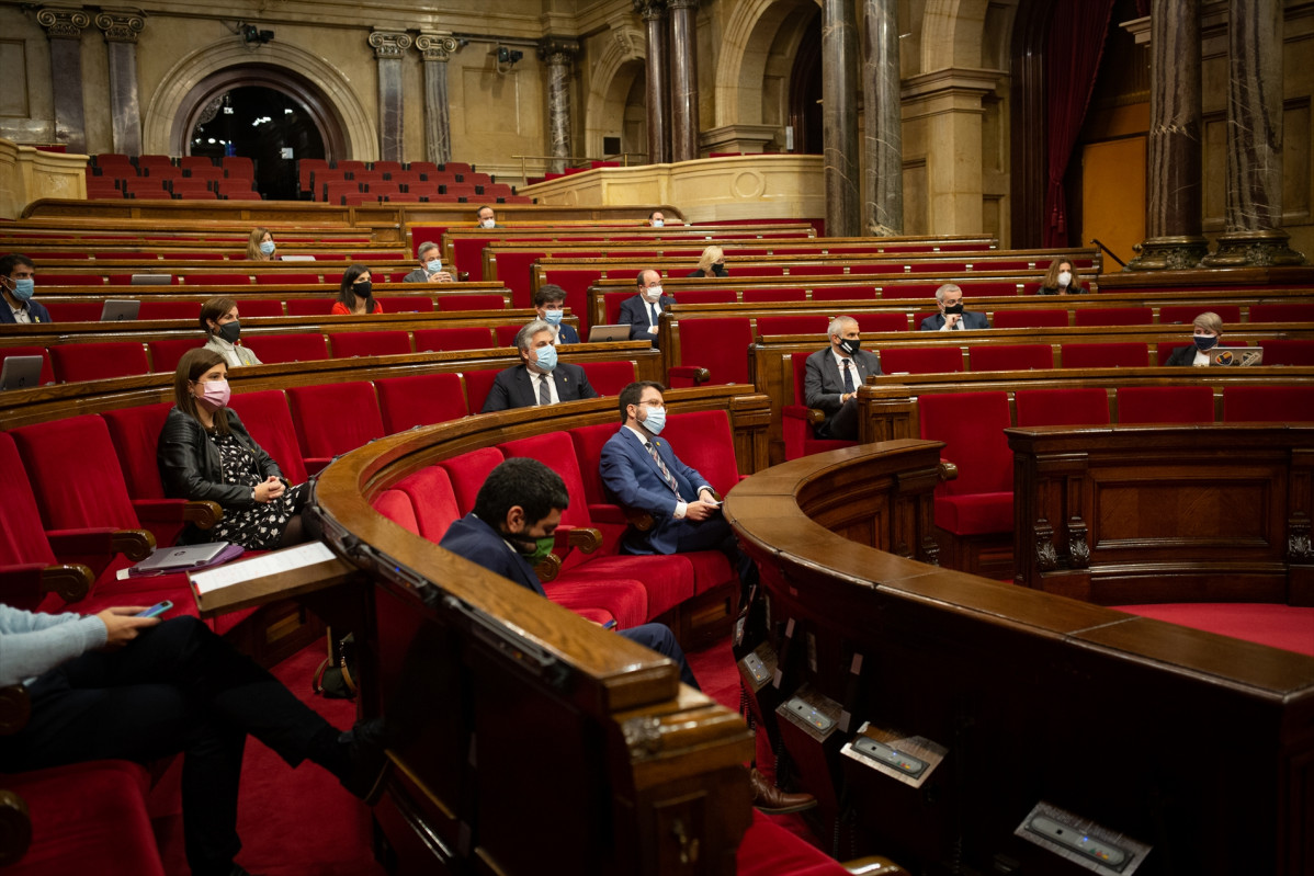 Vista de l'hemicicle durant una Sessió de control a Govern de la Generalitat al Parlament, a Barcelona, Catalunya (Espanya), a 4 de novembre de 2020.