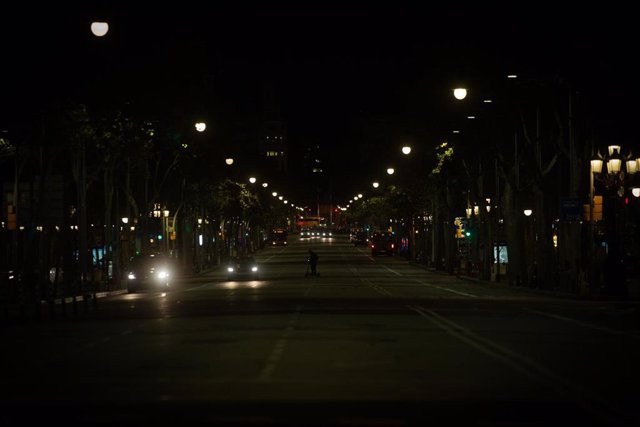 Toc de queda barcelona
