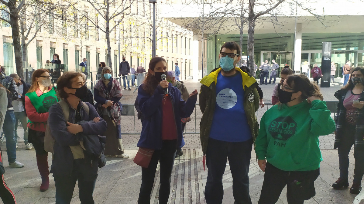 EuropaPress 3421602 quatre acusats van presumptes doneu-nos violació qui fiscalia demana dos anys