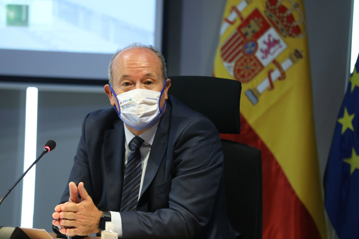 El ministre de Justícia, Juan Carlos Campo, durant l'acte de presentació de la Guia per a l'Ús Forense de l'ADN. A Madrid, (Espanya), a 4 de novembre de 2020. Aquesta guia té com a finalitat facilitar el coneixement de l'ús forense de l'ADN als profes