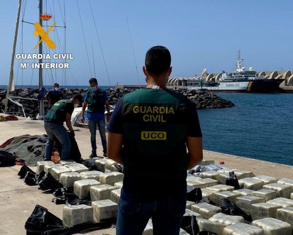 Guàrdia Civil participa en la major operació internacional contra narcotràfic, amb 280 tones de cocaïna confiscades