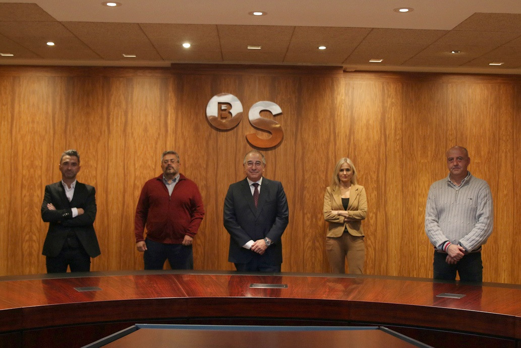 Banc Sabadell i els sindicats ratifiquen l'acord de l'ERO.