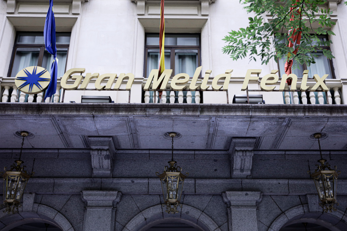 Façana i zones exteriors d'un dels hotels de la cadena Meliá Hotels.