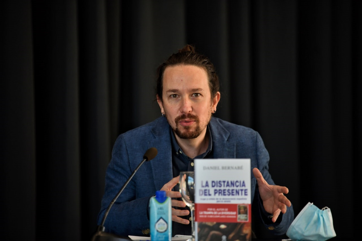 Imatge de l'secretari general de Podem i vicepresident de Govern, Pablo Iglesias, durant la presentació telemàtica de el llibre 'La distància de l'Present' de l'escriptor Daniel Bernabé, al C
