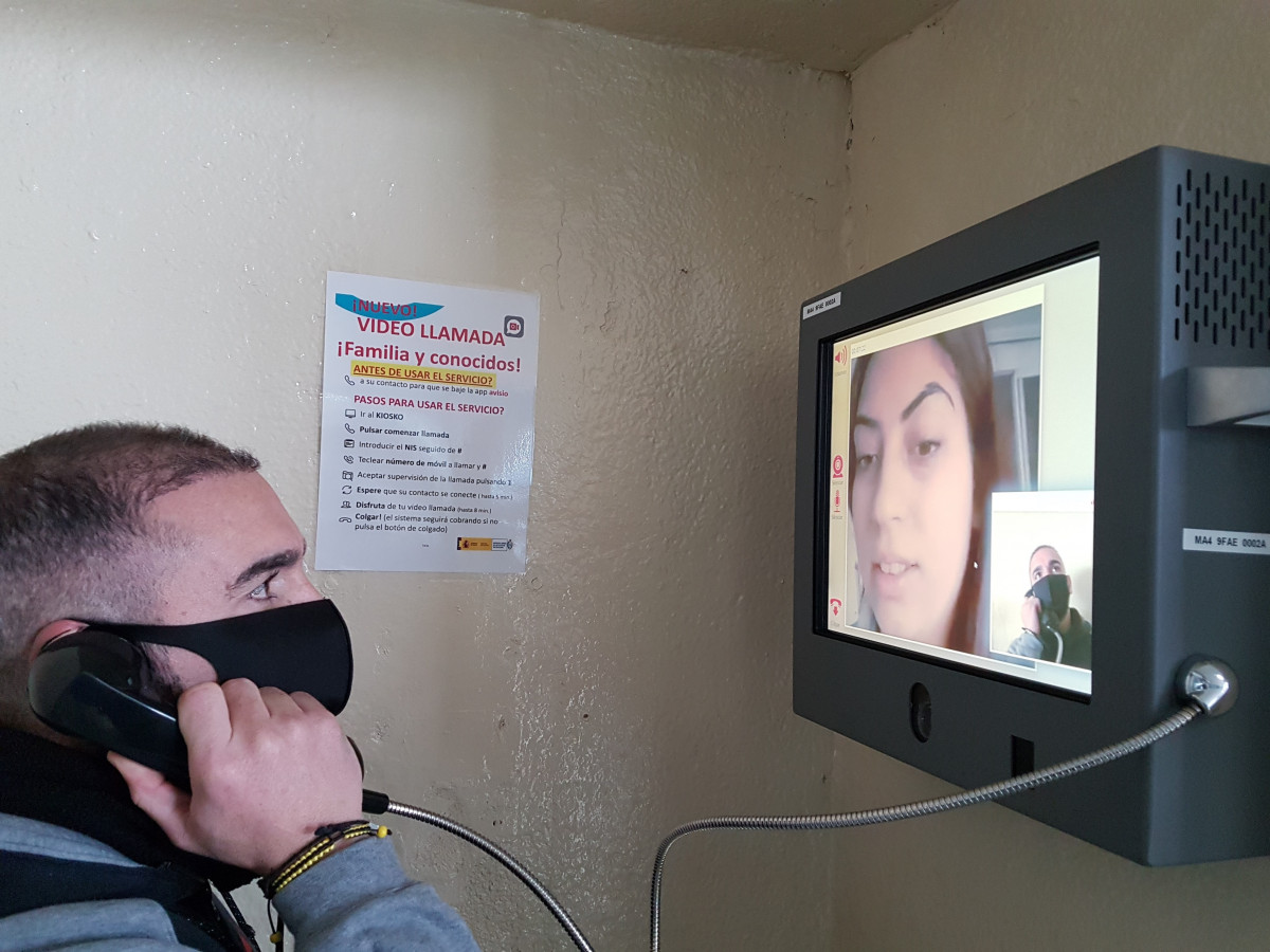 Institucions Penitenciàries instal·la les primeres cabines per videotrucades de cobrament a destinació