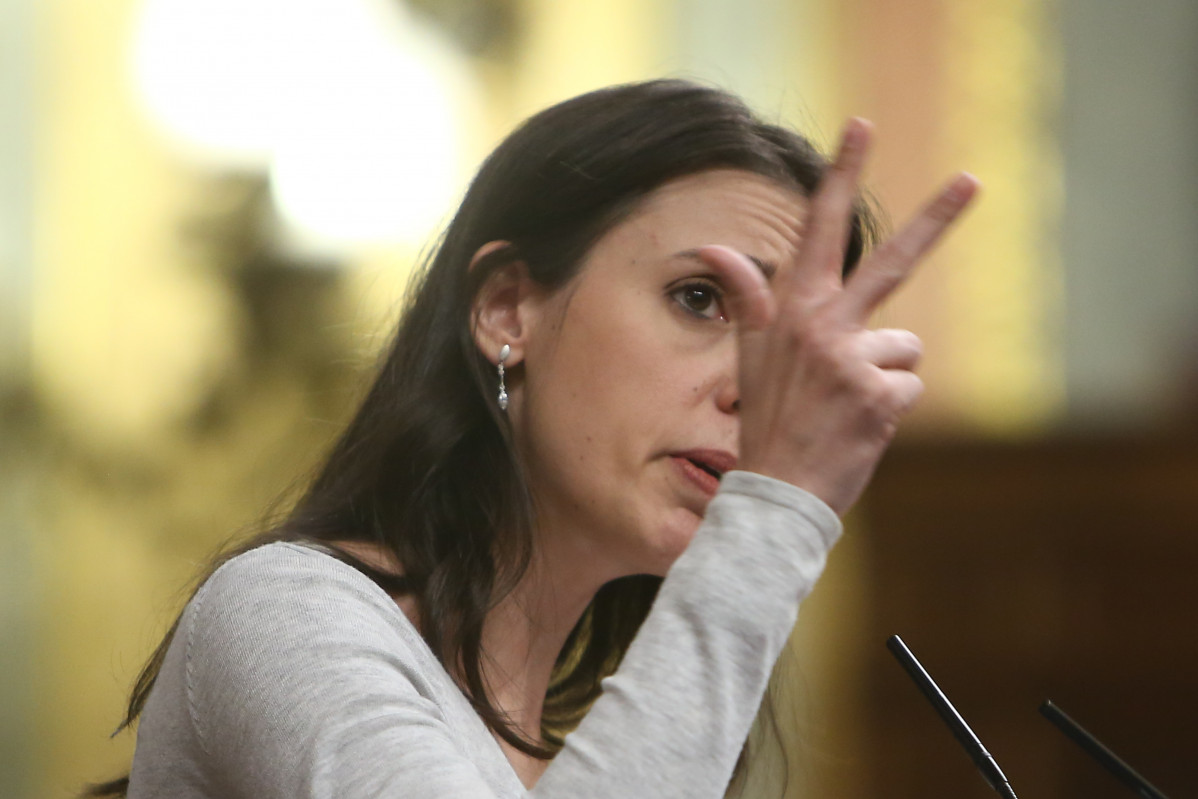 La ministra d'Igualtat, Irene Montero, intervé durant una sessió plenària al Congrés dels Diputats, a Madrid (Espanya), a 2 de desembre de 2020. El Ple afronta des del dilluns 30 de novembre la fase final d'el debat de el projecte de PRESUPUE
