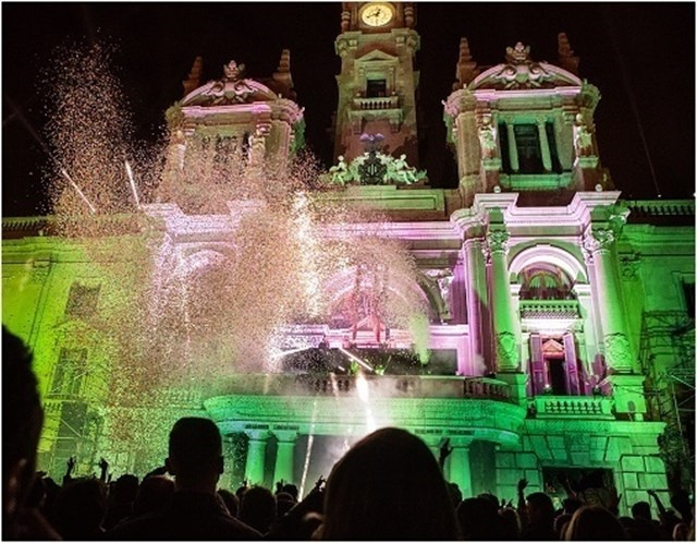 Festa de Cap d'Any a la Plaça de l'Ajuntament de València en una imatge d'arxiu