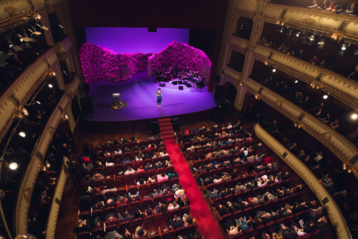Més de 200 professionals i 30 espectacles concorren als XXIV Premis de Teatre María Casares