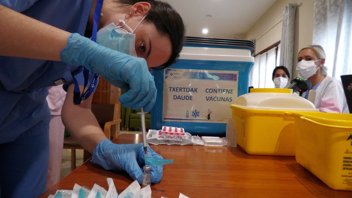 La vacuna contra el coronavirus a Euskadi