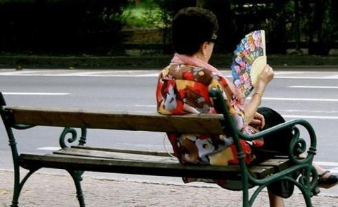 Persones amb malalties cardiovasculars, endocrines o renals, els més afectats per la calor