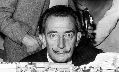 La Fiscalia demana fer una prova d'ADN a una suposada filla de Salvador Dalí