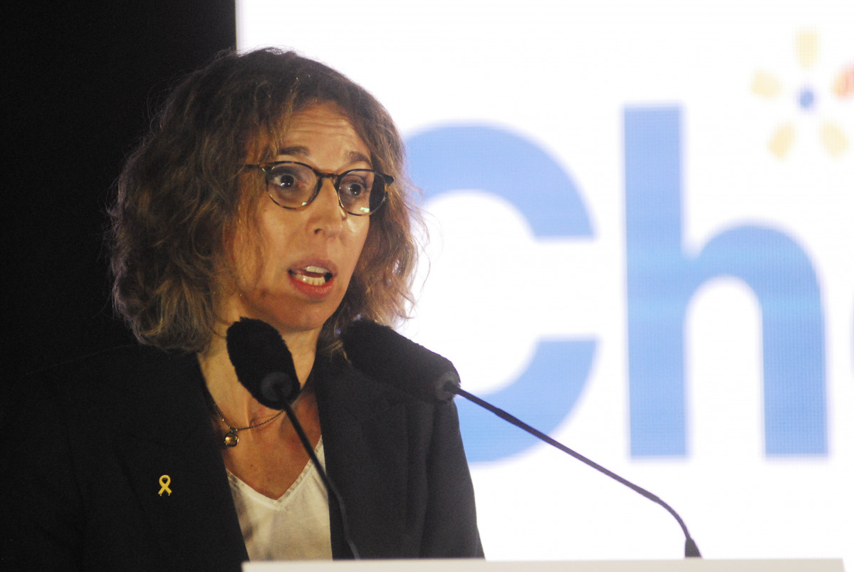 La candidata d'el PdeCAT a la presidència de la Generalitat, Àngels Chacón interve durante l'inici de campanya de l'PDeCAT, a al Recinte Modernista de Sant Pau, a Barcelona, Catalunya (Espanya), 28 de gener de l'2021. Arxiu.