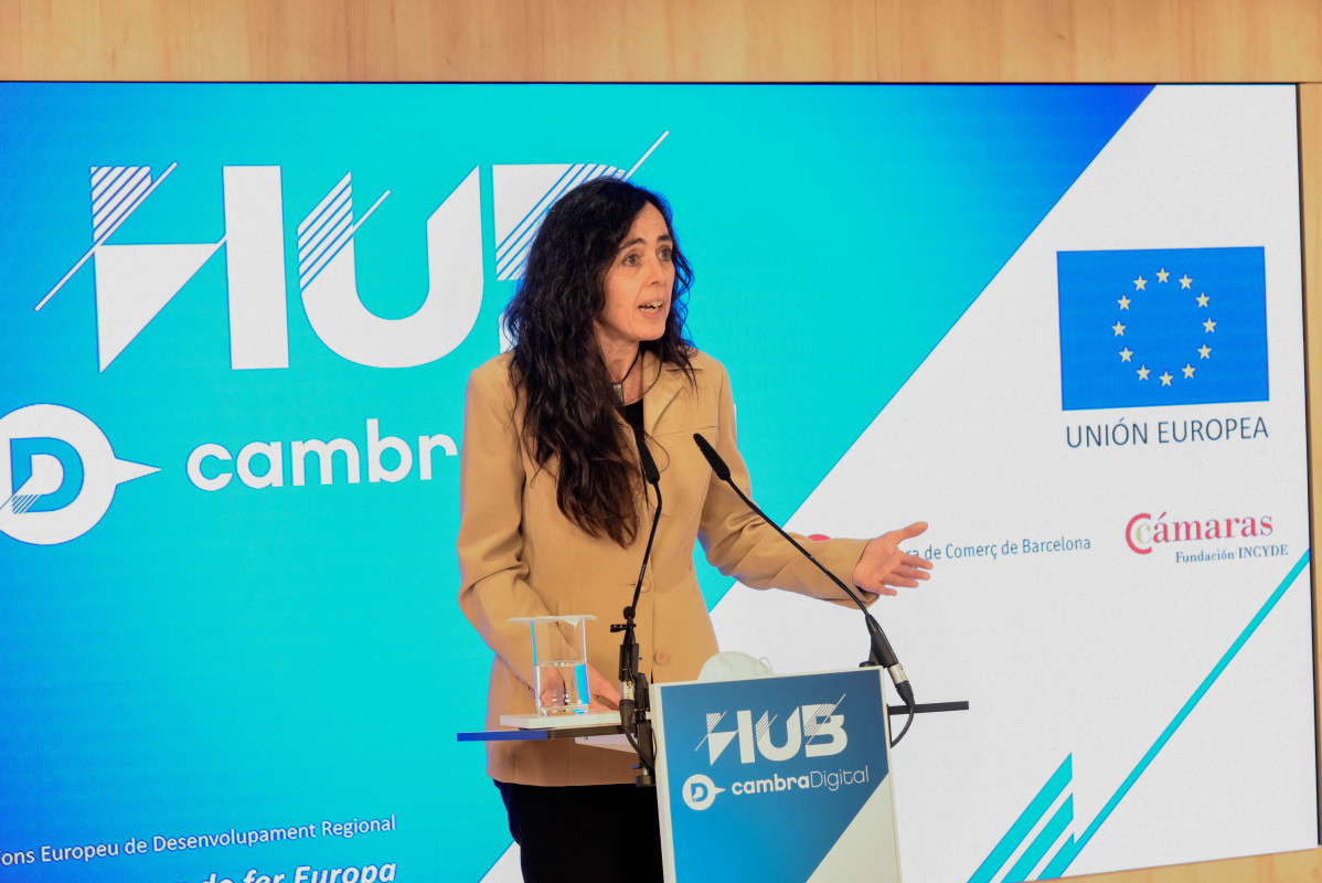 AMP.- Abertis, Naturgy i Catalonia Hotels abandonen el ple de la Cambra de Barcelona