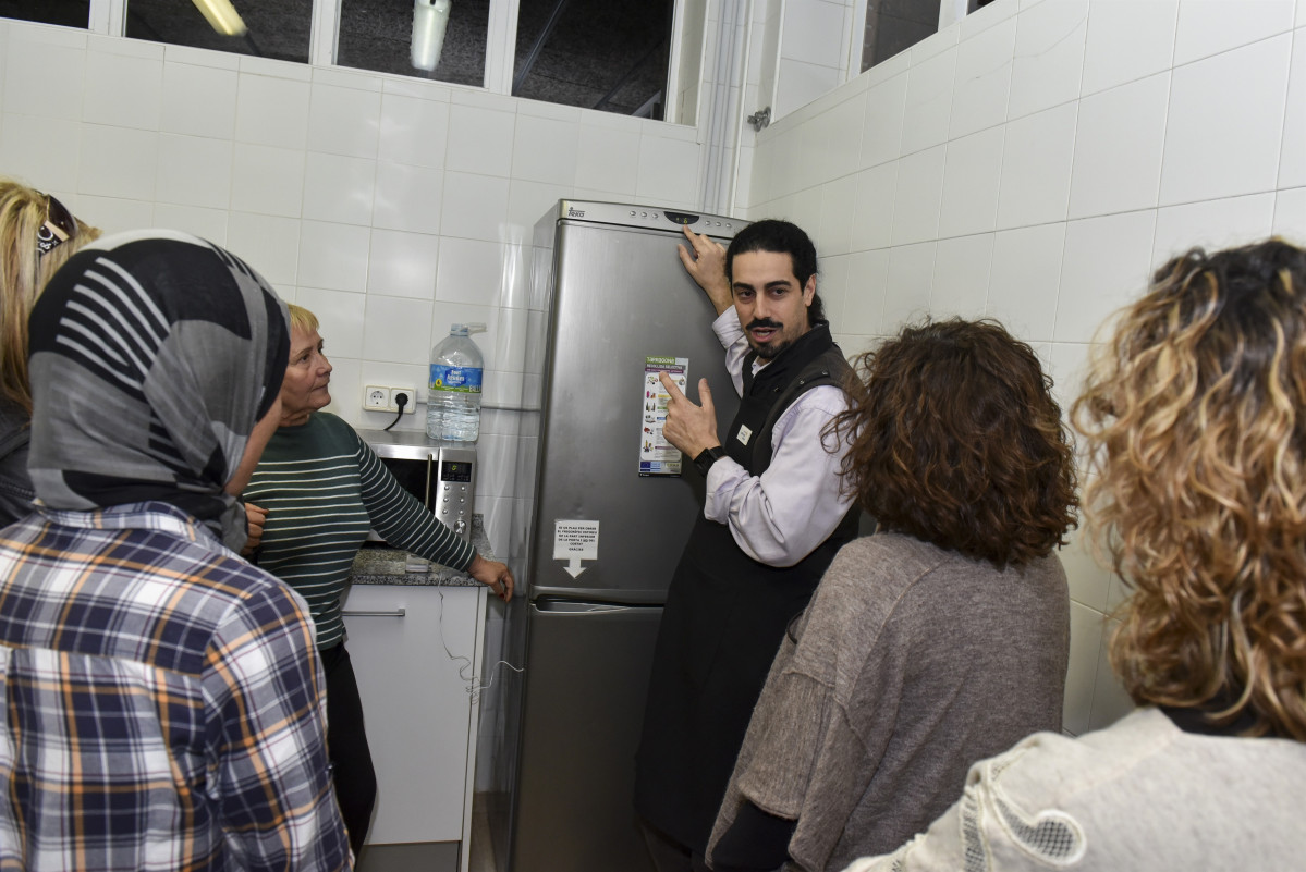Fundació Naturgy llança un servei d'acompanyament a famílies vulnerables a Catalunya