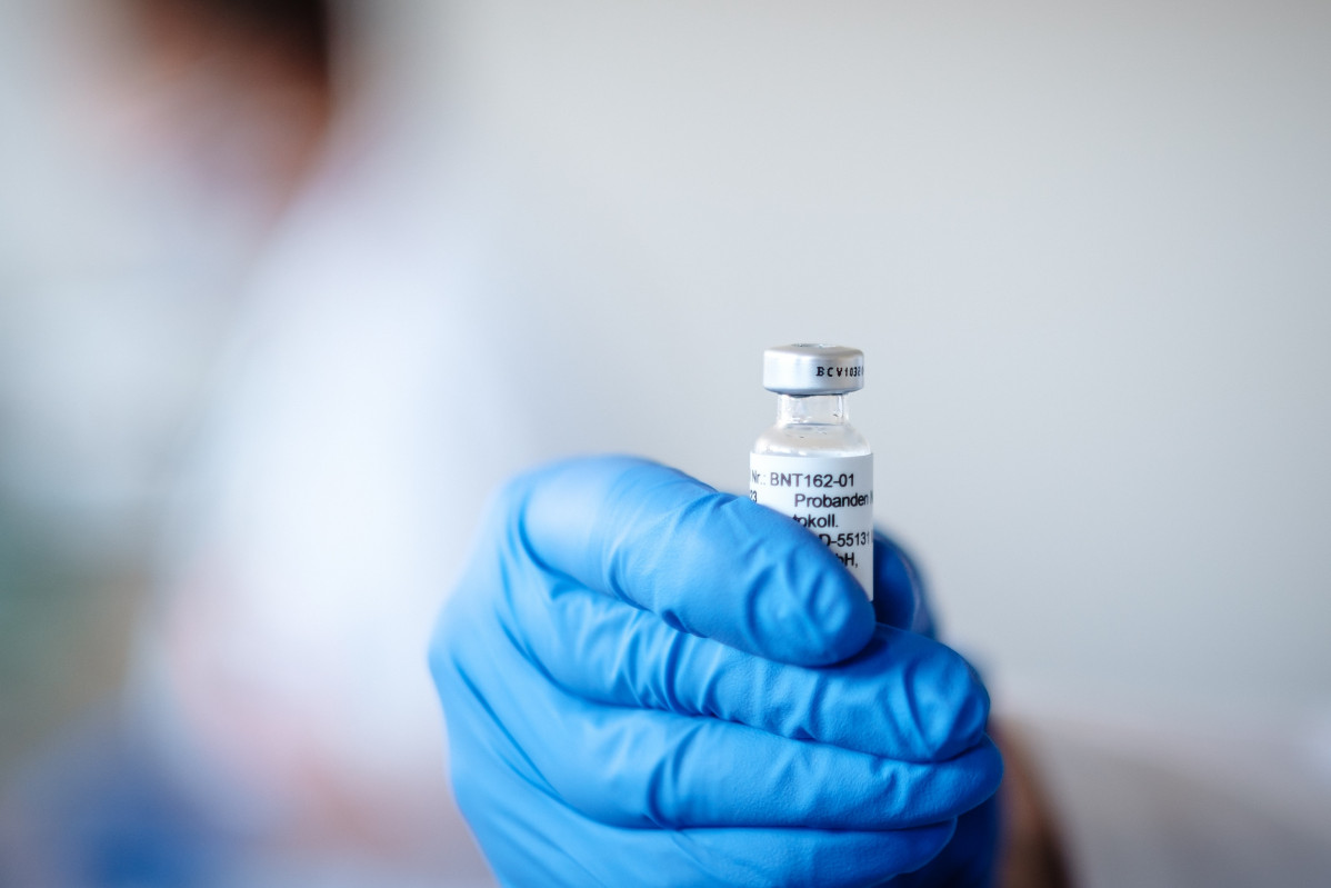 Arxiu - La vacuna contra la COVID-19 BNT162, que està sent desenvolupada per Pfizer i BioNTech