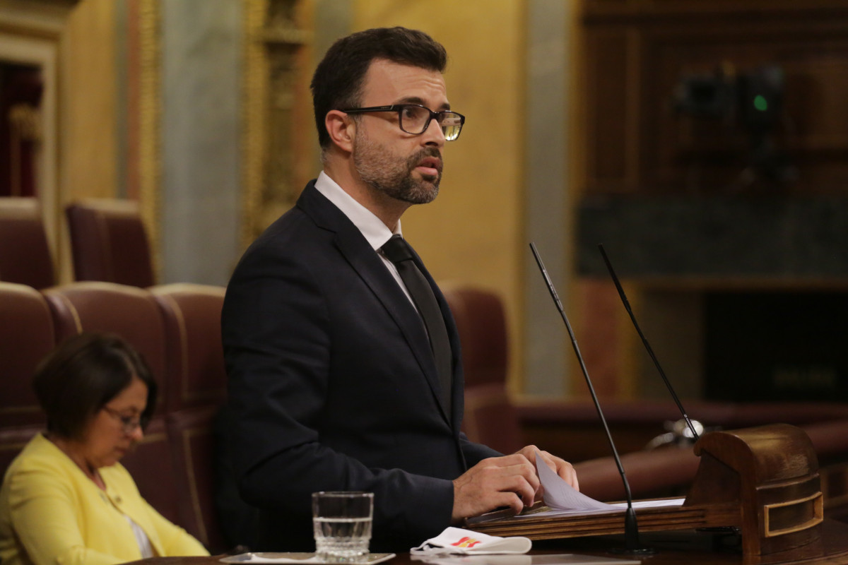 Arxiu - El diputat Pau Cambronero, en el Ple de Congrés.