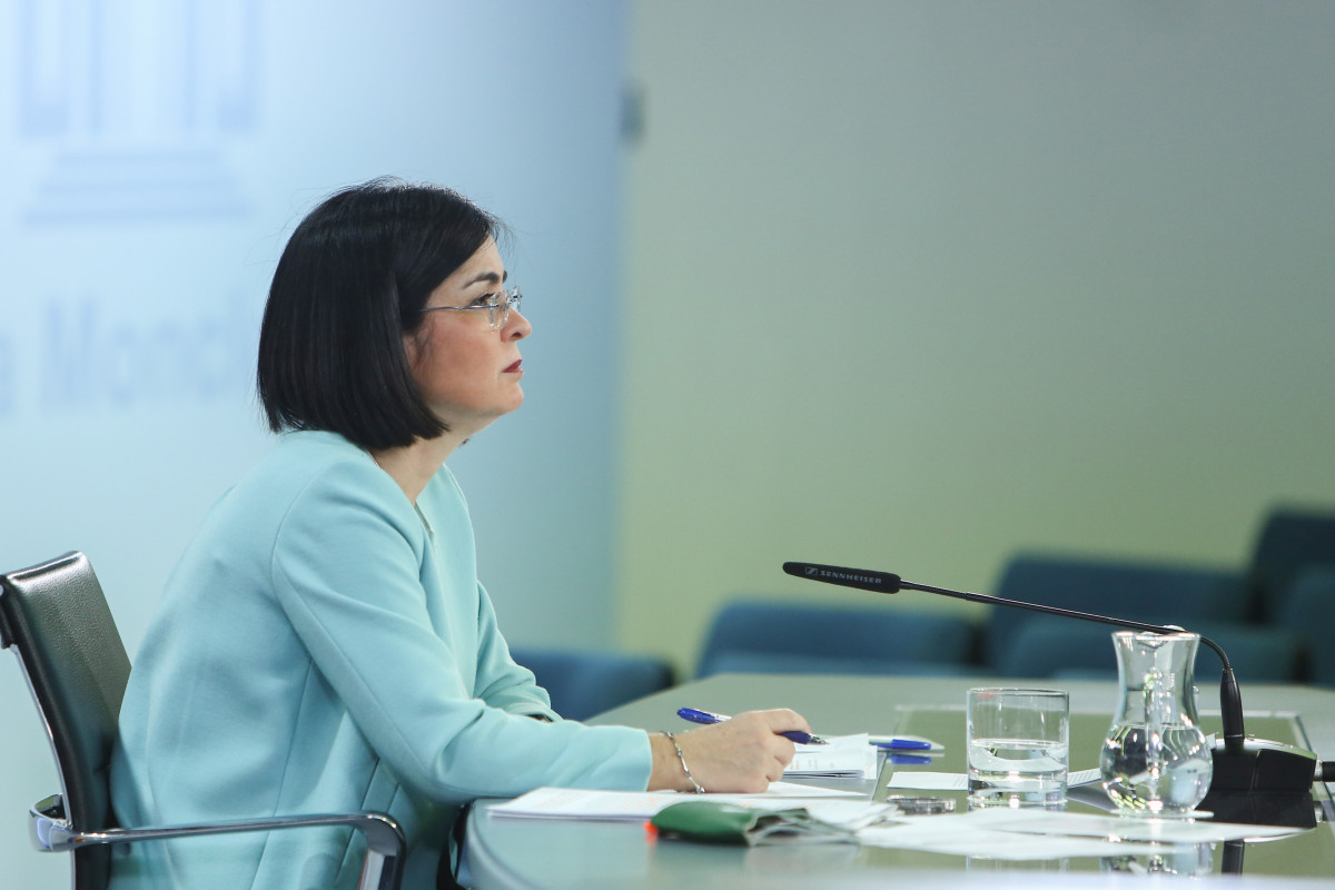 La ministra de Sanitat, Carolina Darias, ofereix una roda de premsa després de la reunió de Consell Interterritorial de Salut, a Madrid (Espanya), a 17 de març de 2021.