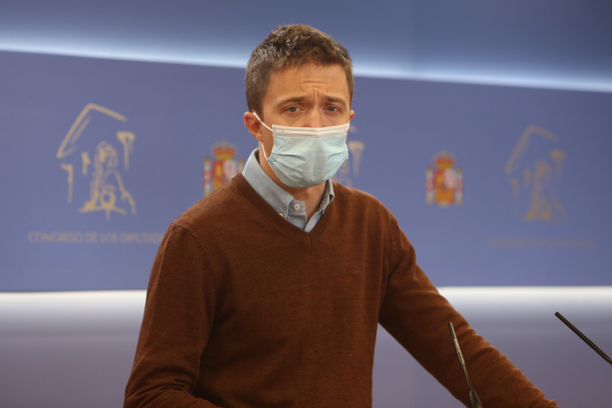 El líder d'Més País, Íñigo Errejón, respon en una roda de premsa posterior a una Taula de Congrés dels Diputats, a Madrid (Espanya), a 9 de març de 2021.