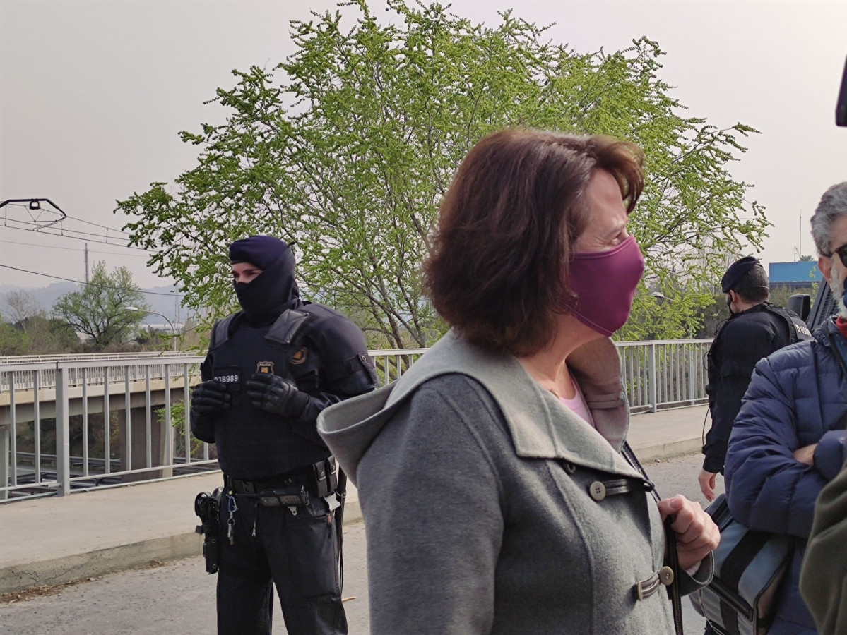 Elisenda Paluzie (ANC) en una concentració contra la visita de Rei a la planta de Seat a Martorell (Barcelona).