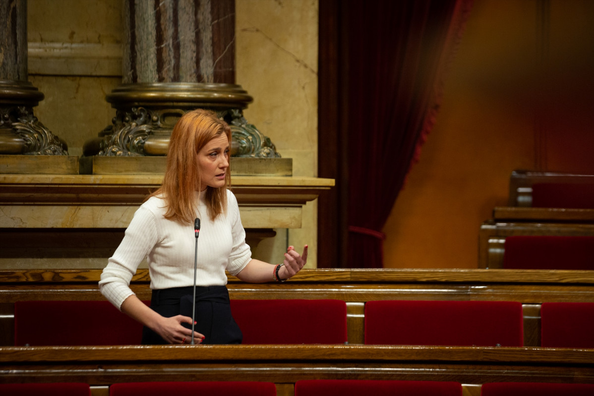 Arxiu - La líder dels comuns al Parlament, Jéssica Albiach, intervé durant la Diputació Permanent de Parlament, a Barcelona, Catalunya (Espanya), a 24 de febrer de 2021. La Diputació es reuneix avui per votar si valida o deroga un total de n