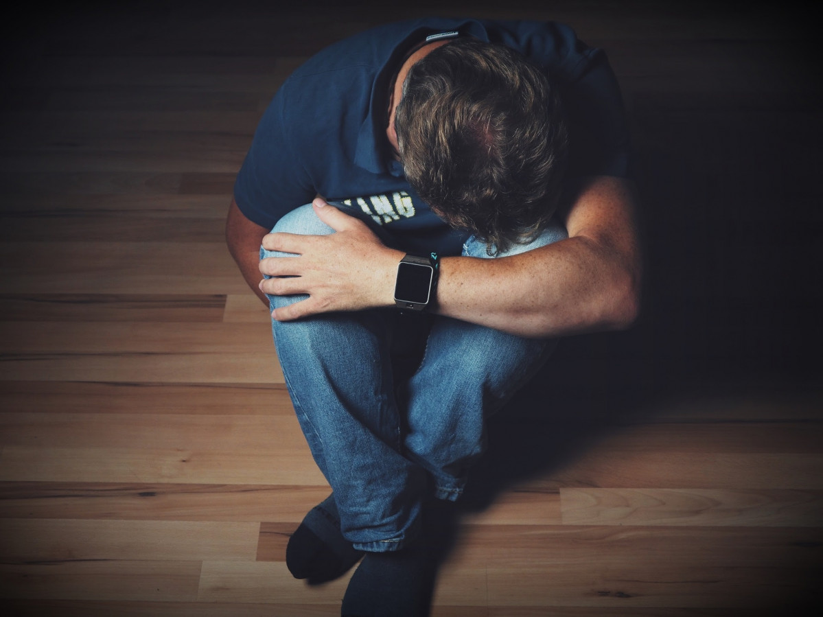 Arxiu - Depressió, home deprimit