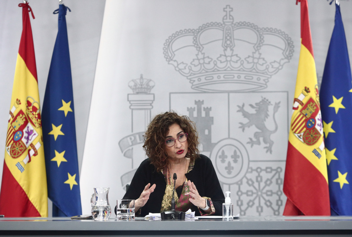 La ministra d'Hisenda, María Jesús Montero, intervé en una roda de premsa posterior a Consell de Ministres, a 27 d'abril de 2021, al Complex de la Moncloa, Madrid, (Espanya).