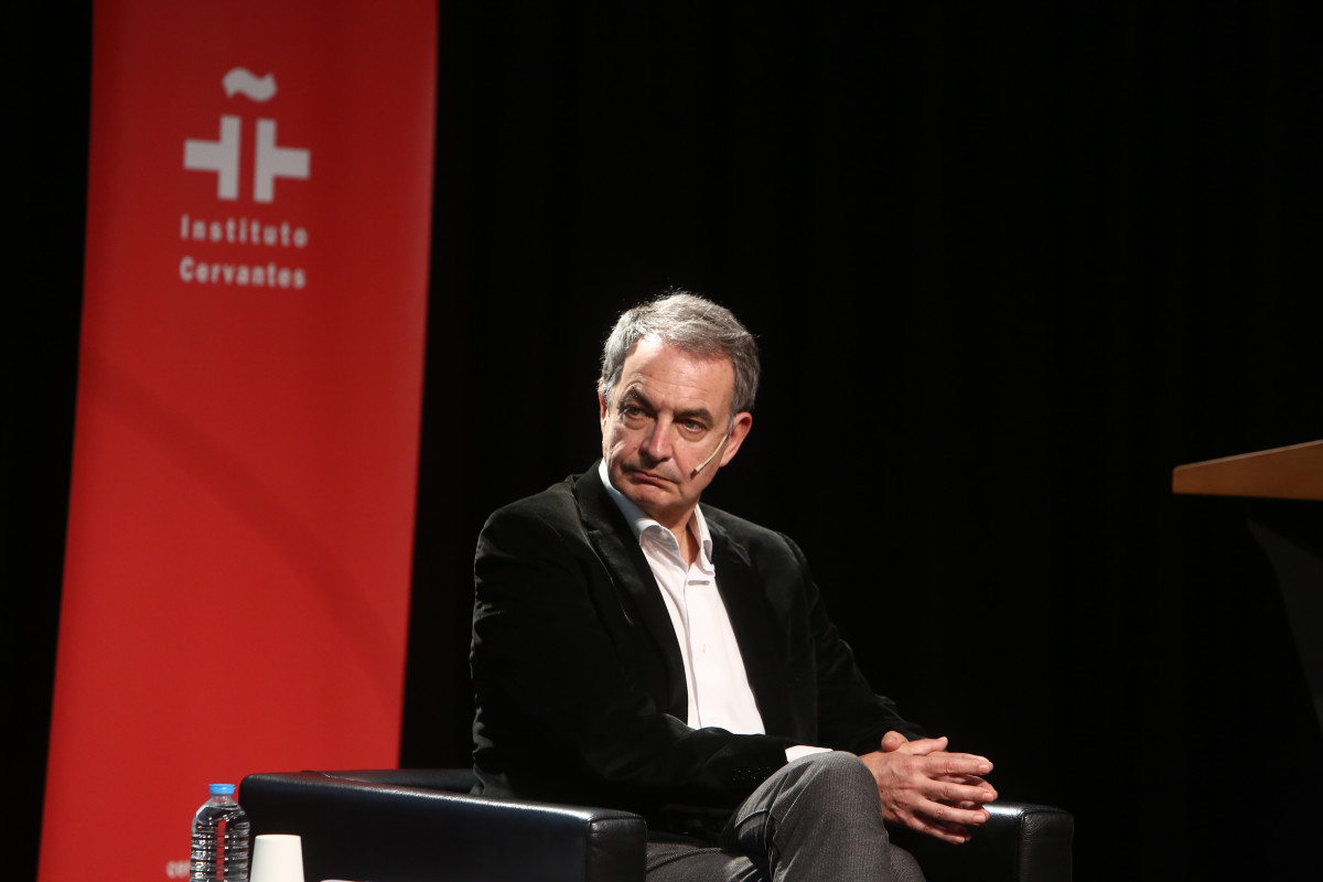 Arxiu - L'expresident de Govern José Luis Rodríguez Zapatero, participa al col·loqui 'Azaña i la cultura com a vocació política', a l'Institut Cervantes, a Madrid (Espanya), del 20 de gener de 2021.