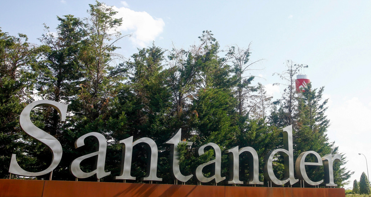 Arxiu - Banco Santander. Ciutat Grup Santander, a Boadilla de la Muntanya.