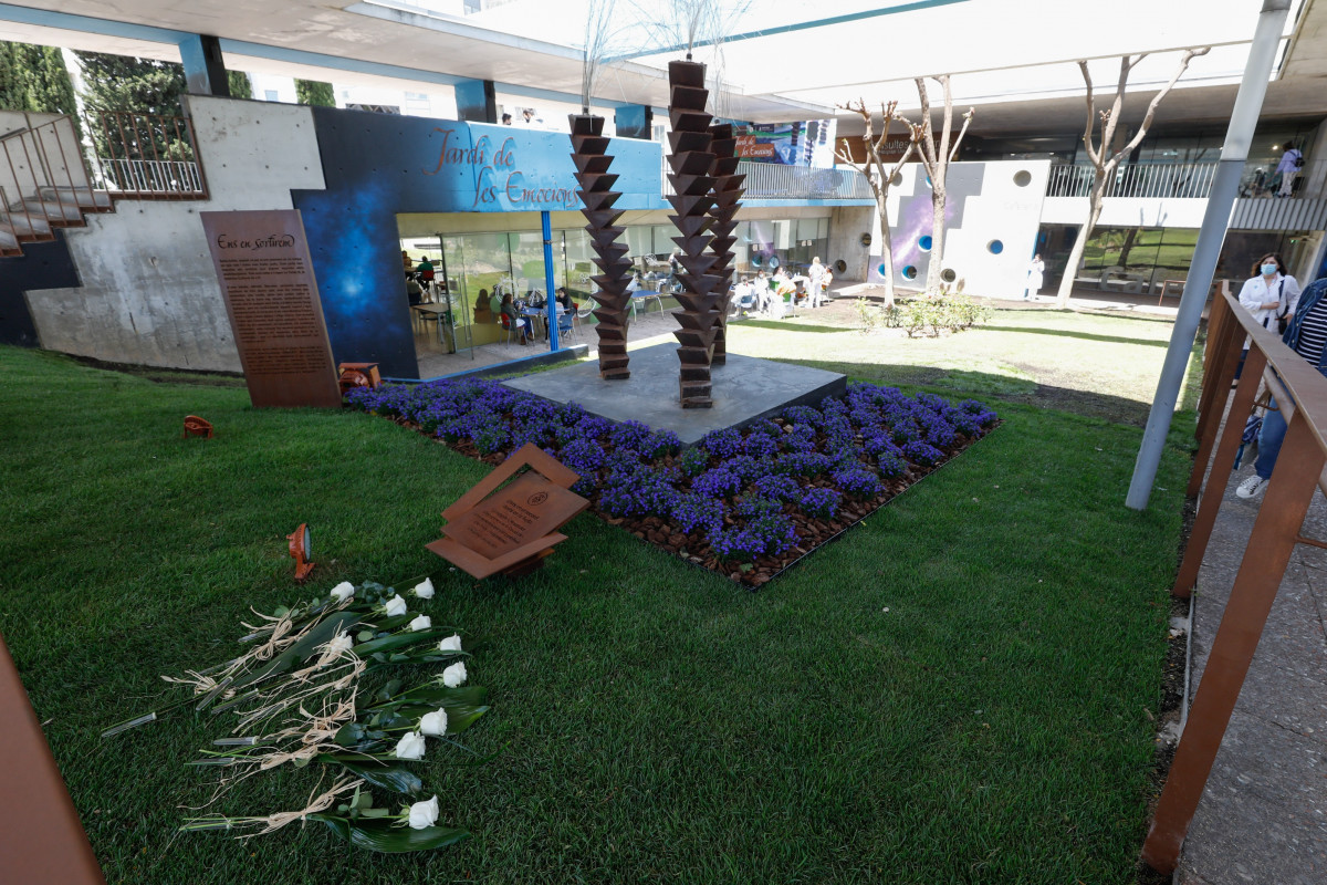 L'Hospitalet de Llobregat ha presentat el Jardí de les Emocions, un espai que homenatja les víctimes de la Covid-19