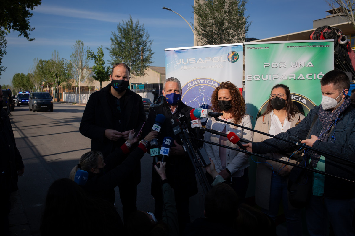 Declaracions de l'secretari regional de Jupol, Marcos Veiras, el portaveu de Jupol, Pablo Pérez, la secretària regional de Jucil, Milagros Cívic, i la secretraria de Jucil María José Doménech.