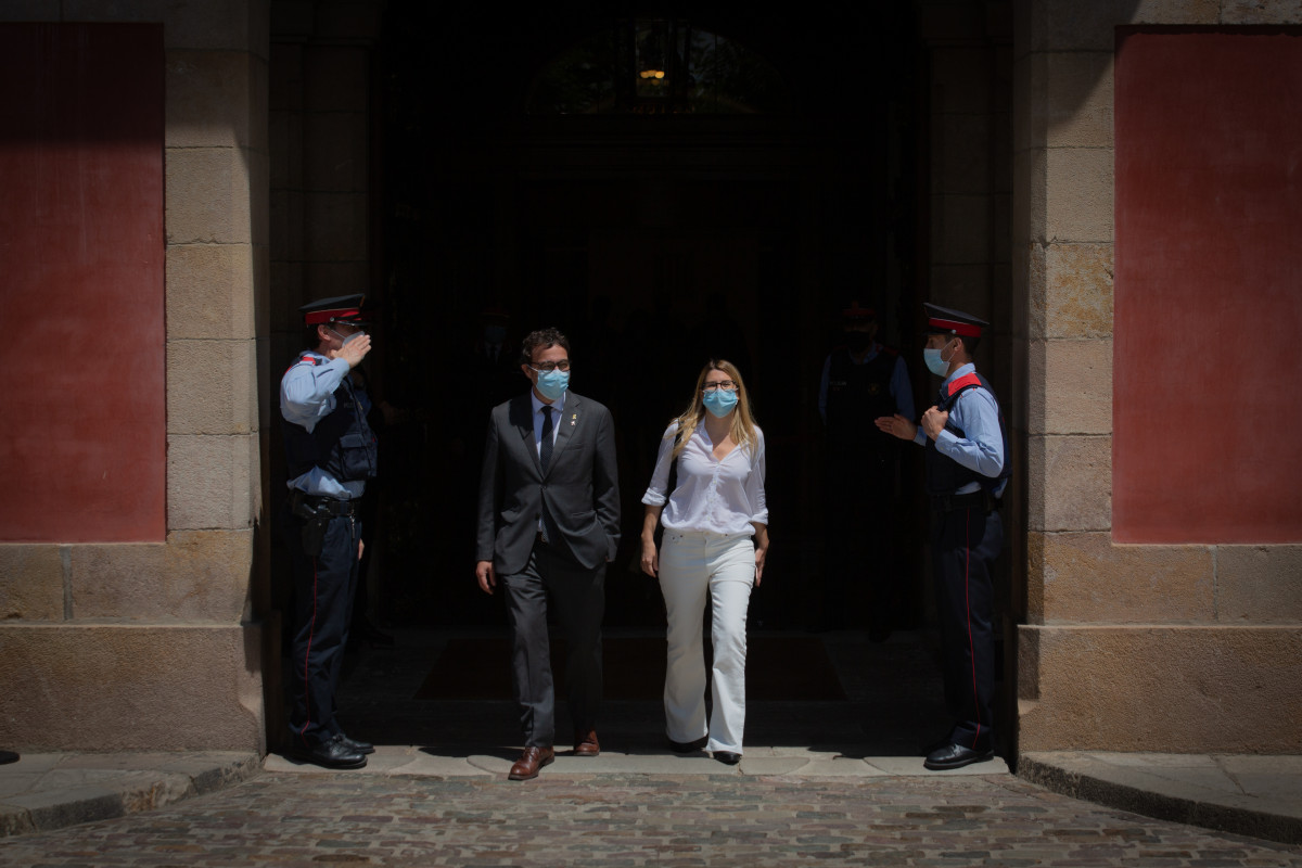 El diputado de Junts per Catalunya Josep Rius y la vicepresidenta del partido, Elsa Artadi