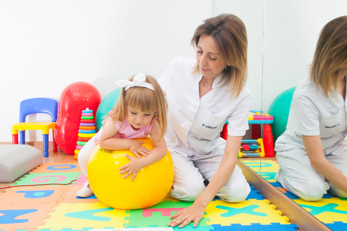 Pediatres desaconsellen l'ús de flotadors de coll en nadons