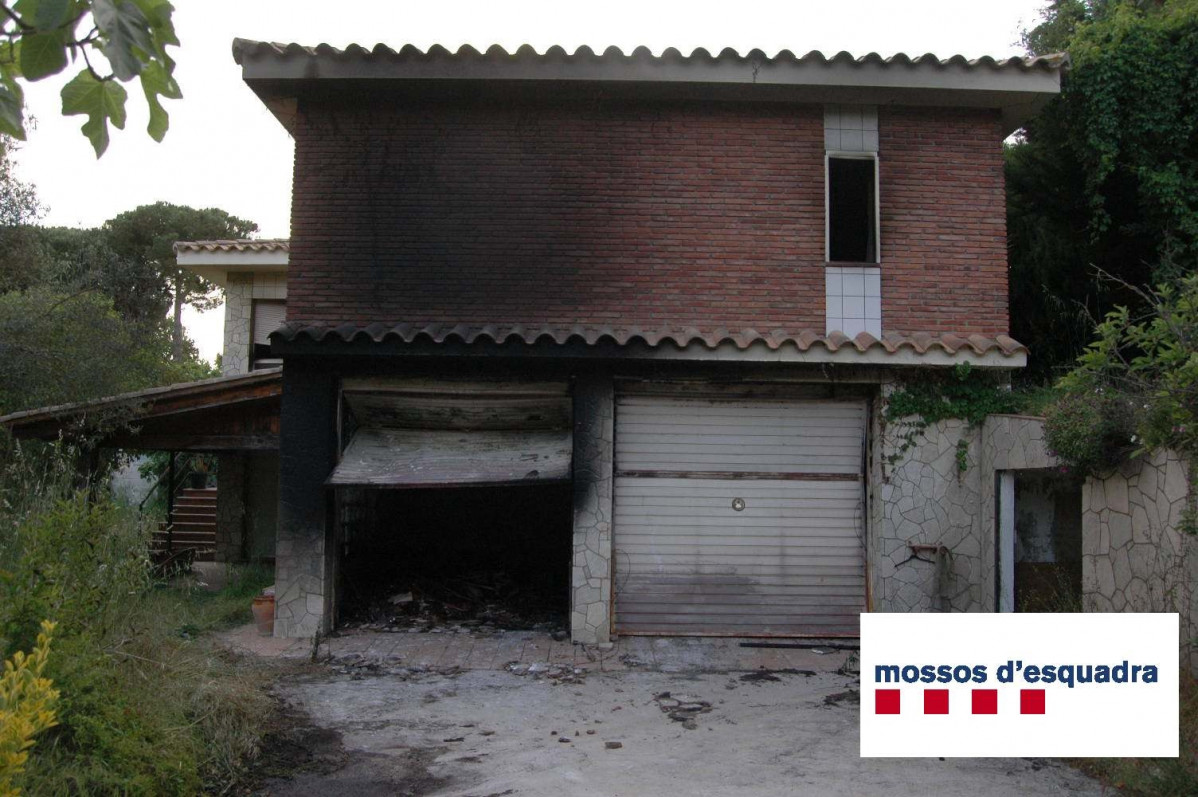 EuropaPress 3773700 casa cremada vallromanes barcelona