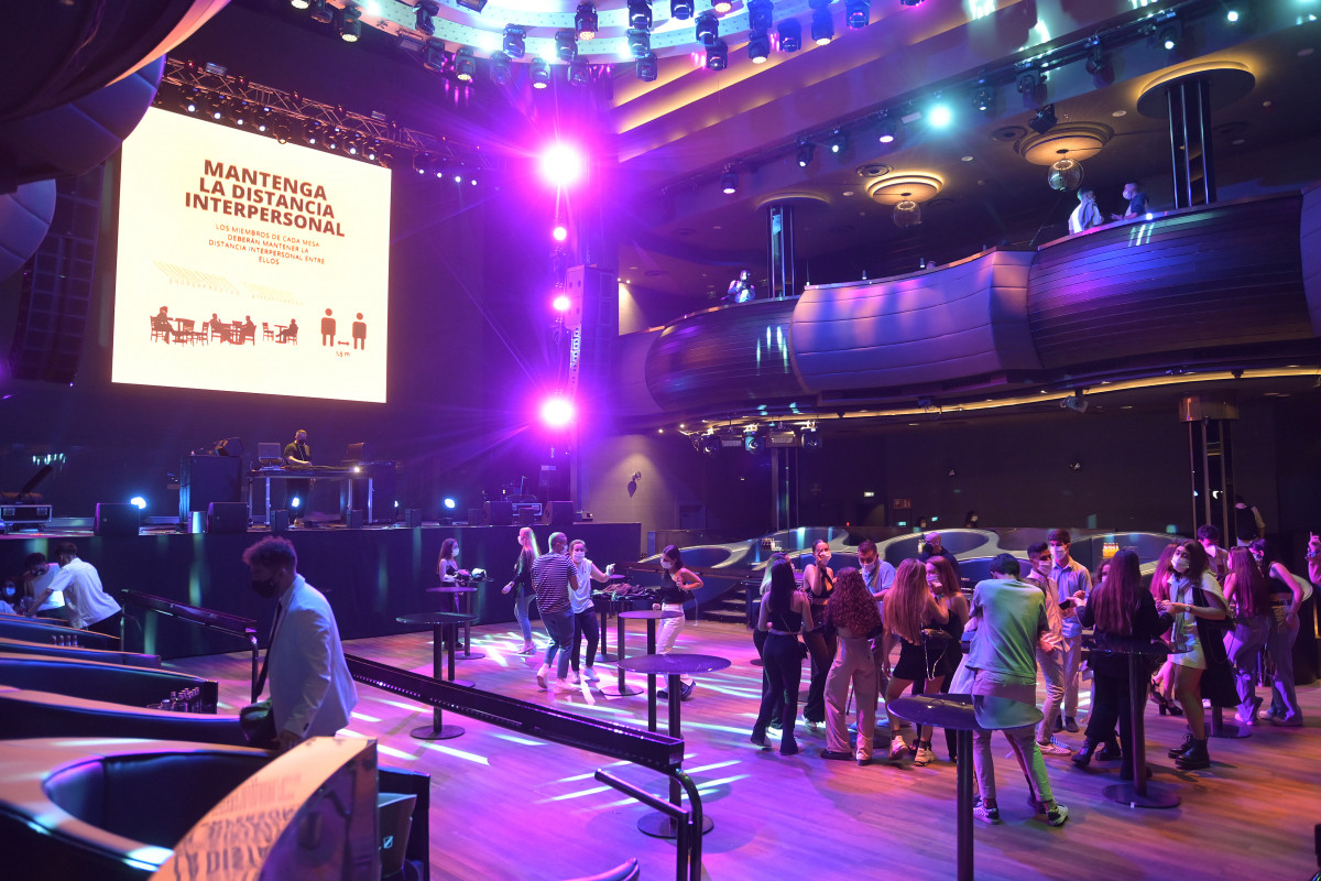 La Sala Pelicà durant la realització d'una prova pilot de la reobertura de l'oci nocturn, a 12 de juny de 2021, a la Corunya, Galícia, (Espanya). Amb aquesta prova, que es realitzarà en discoteques de diverses localitats de la regió, té com a objecte