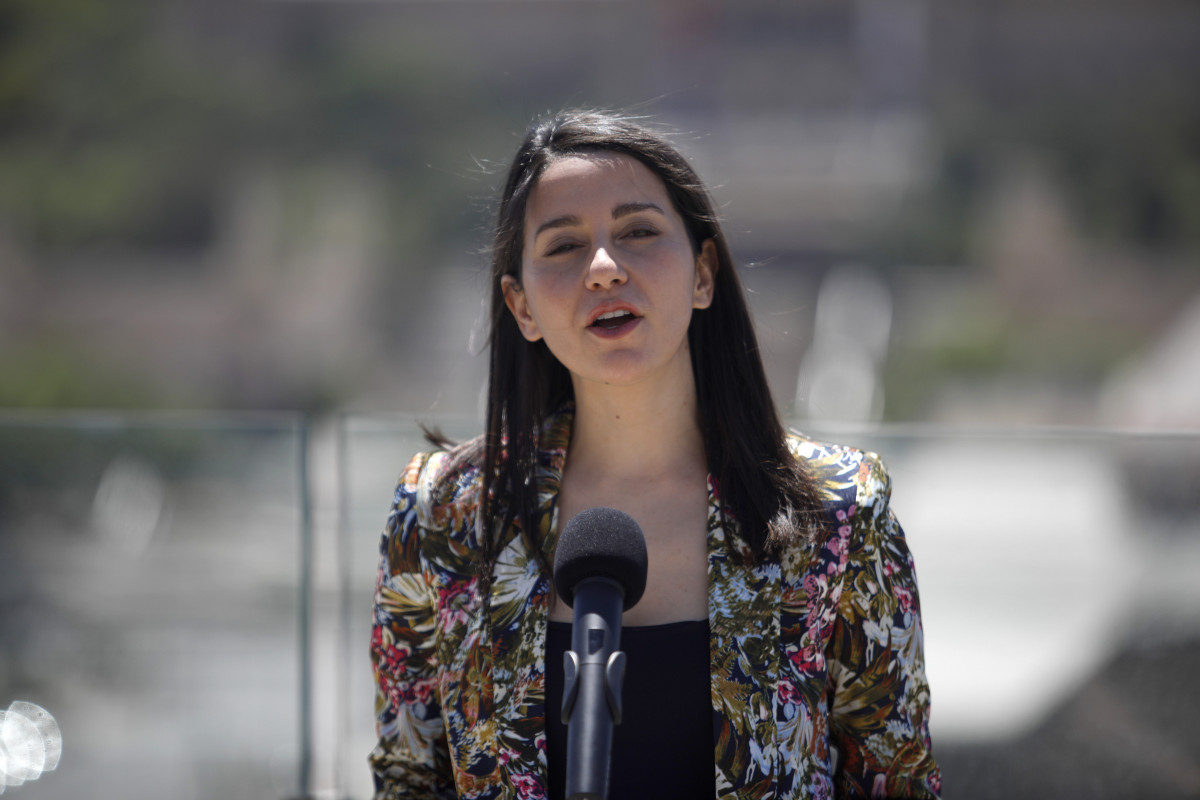 La presidenta de Ciutadans, Inés Arrimadas García, en una roda de premsa a Barcelona.