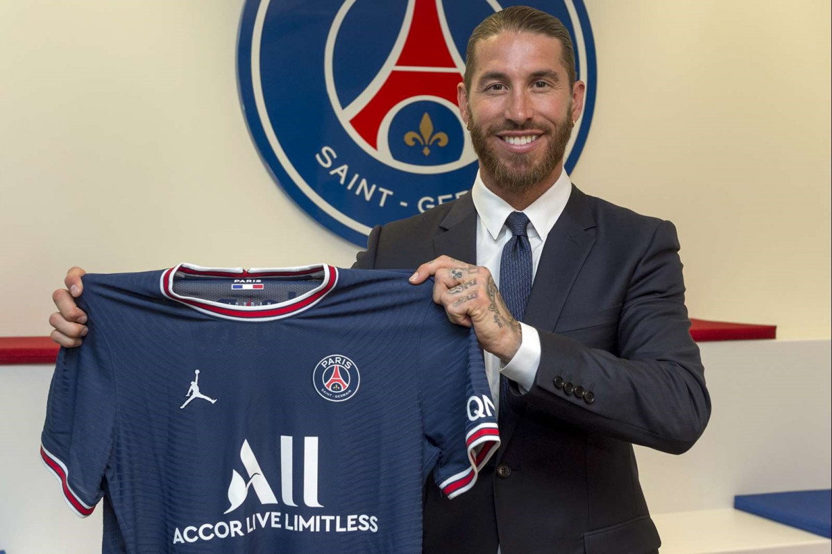 Sergio Ramos amb la samarreta de l'PSG