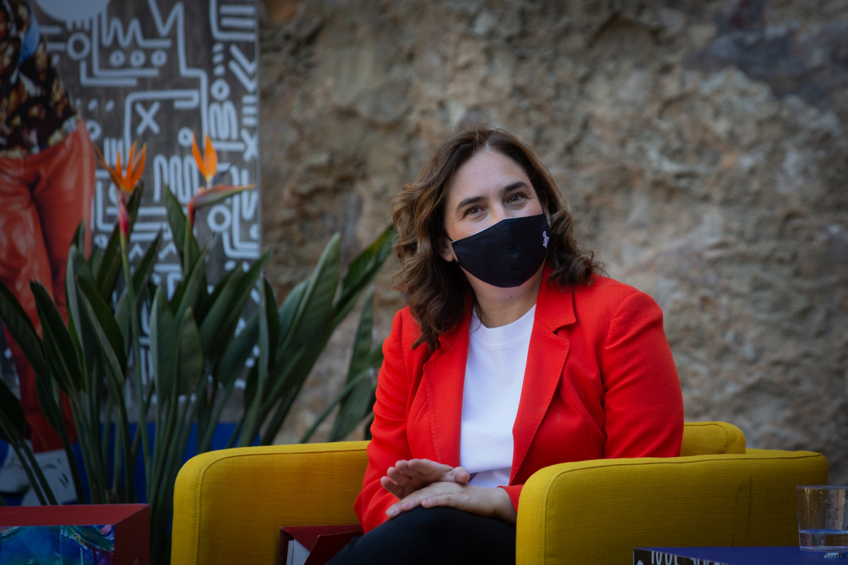 Arxiu - Arxiu - L'alcaldessa de Barcelona, Ada Colau, durant una roda de premsa.