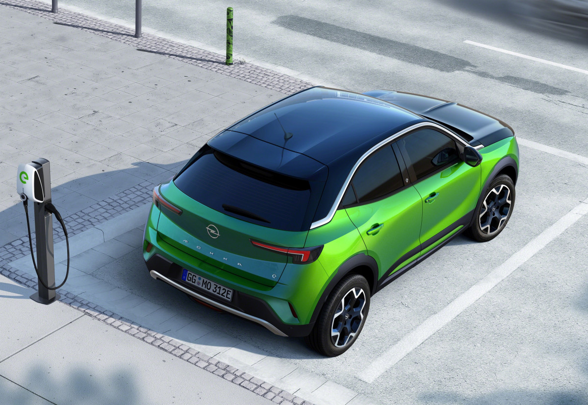 Arxiu - Cotxe elèctric Opel Mokka-e.