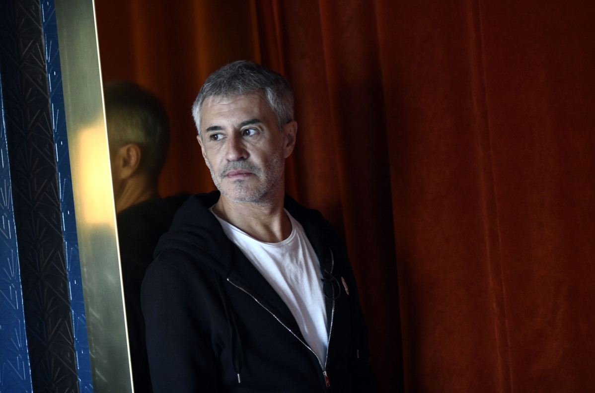 Archivo - El cantante Sergio Dalma posa tras una entrevista con Europa Press en la que ha presentado  '30... y tanto', el disco que celebra los 30 años de carrera del artista, en Madrid (España), a 7 de noviembre de 2019.