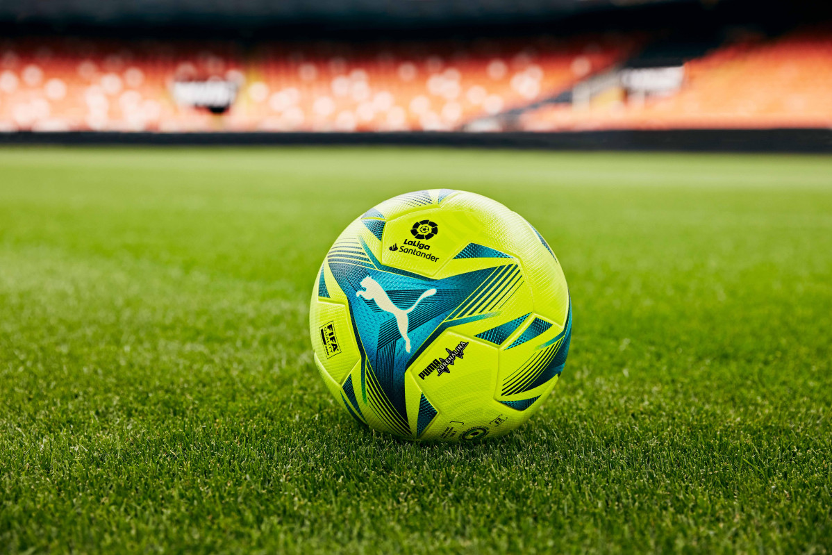 Puma i Laliga presenten 'Adrenalina', la pilota dels derbis i El Clàssic.